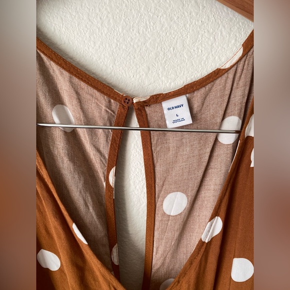 Old Navy polkadotted romper - Picture 3 of 5